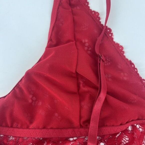iCollection Women's Long Line Triangle All Over Floral Lace Bralette Red Size 3X - Picture 8 of 8